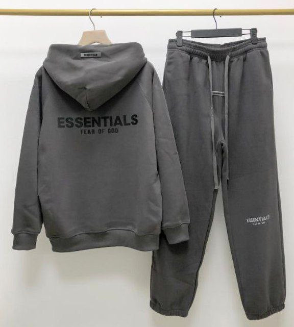 CONJUNTO ESSENTIALS S22