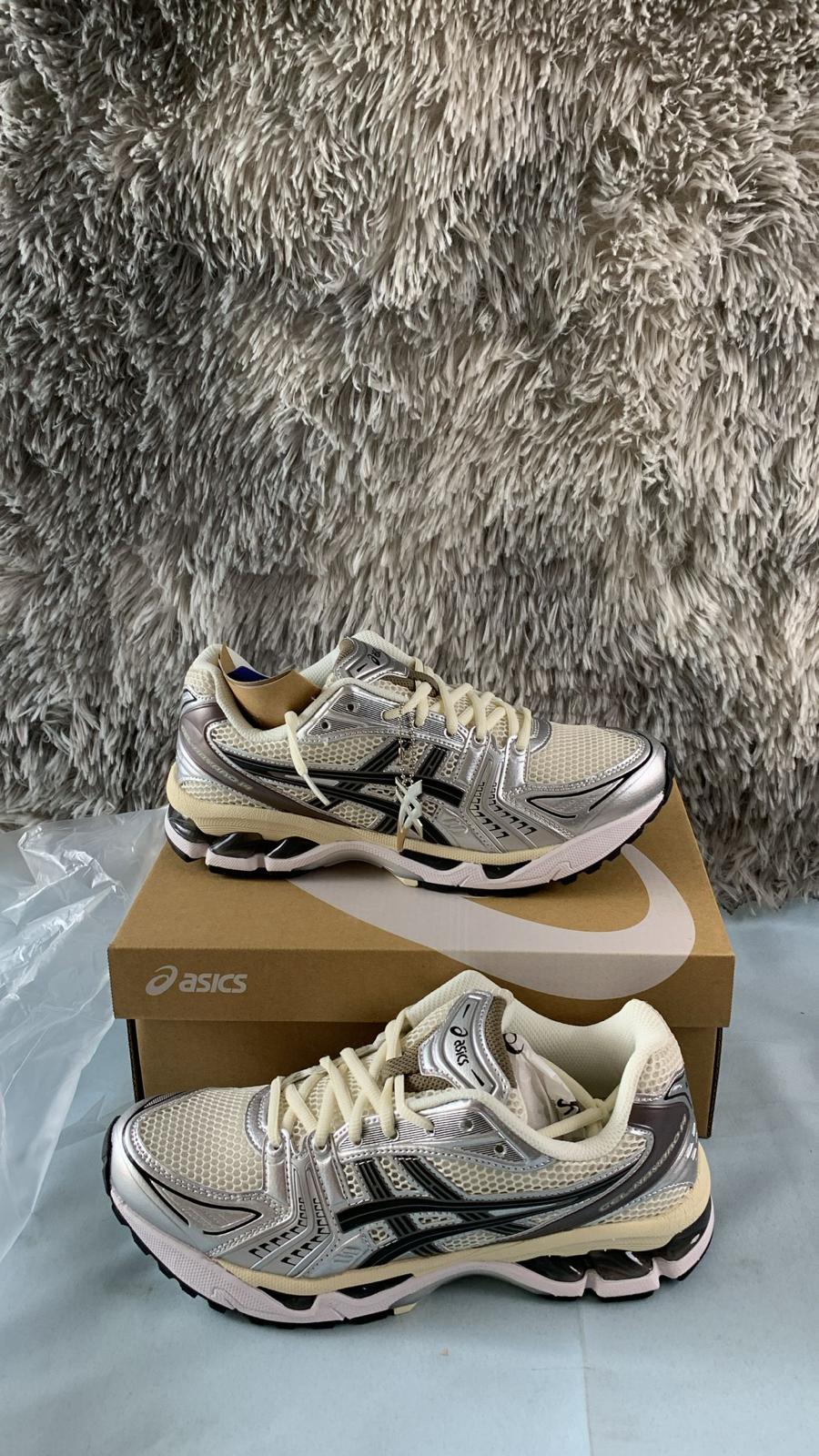 ASICS KAYANO 14